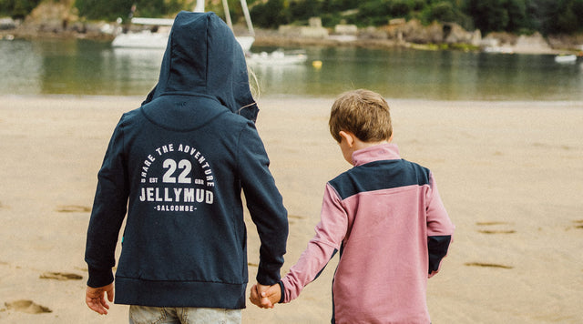 Juniors' Hoodies